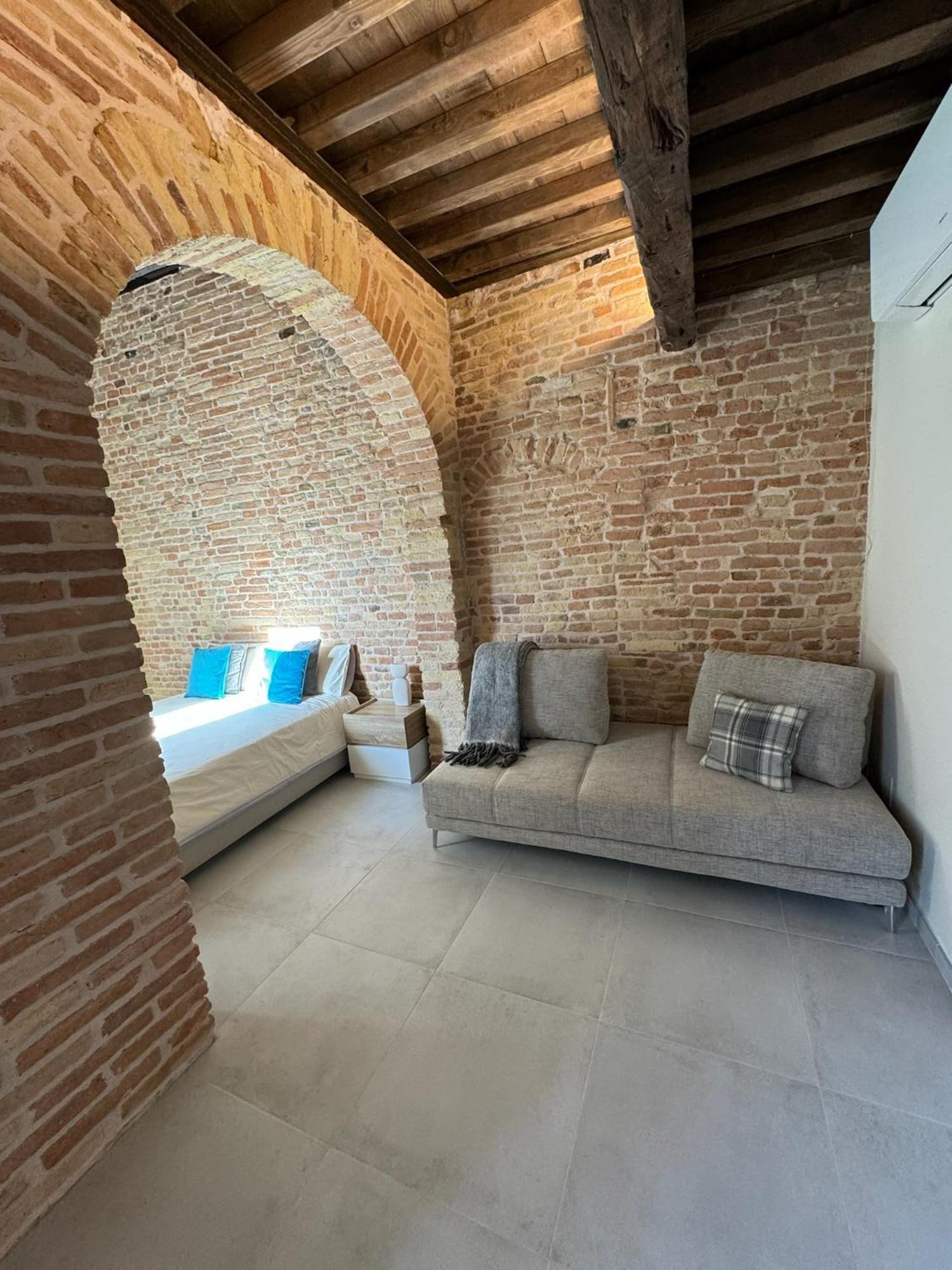 Noua Luxury Studio Apartments Ravenne Extérieur photo